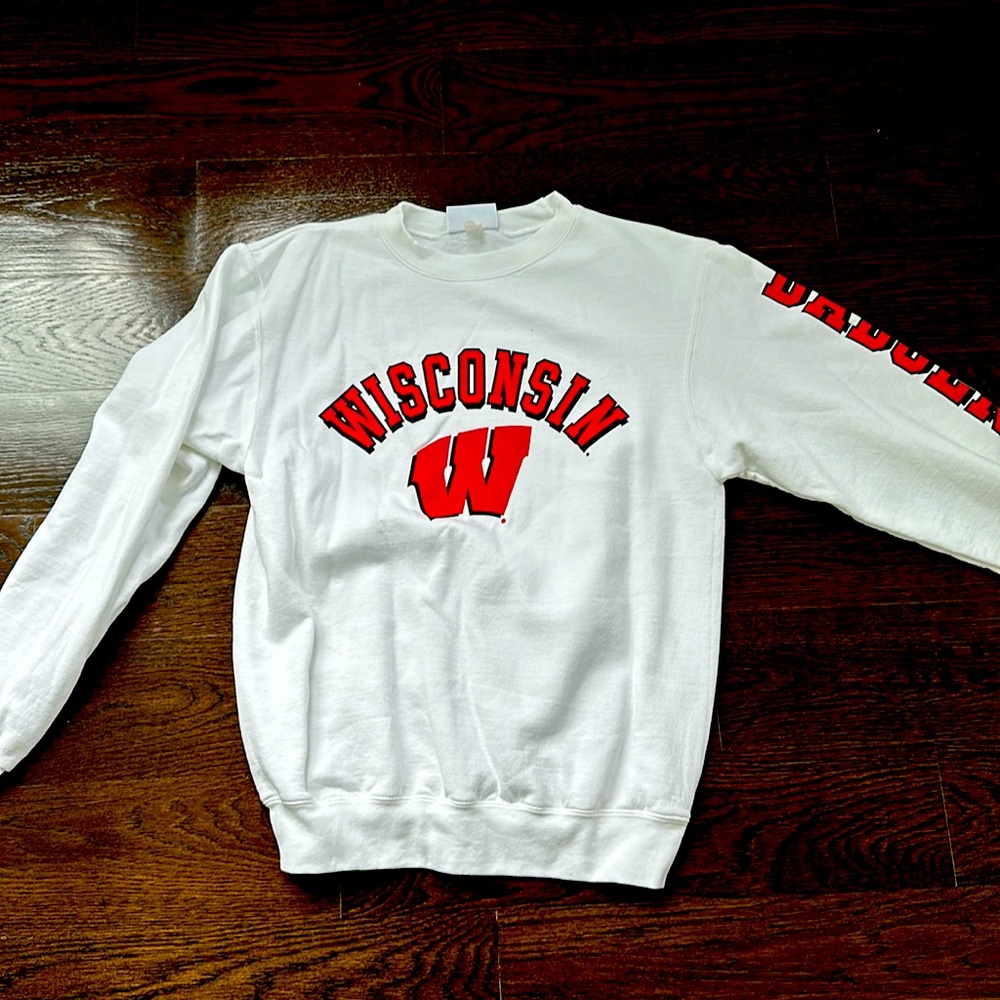 Wisconsin sweatshirt